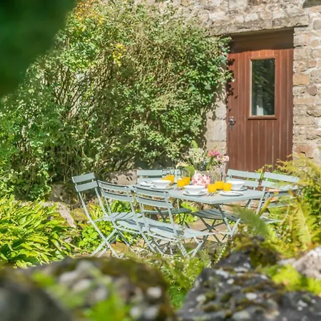 4 Bed In Oc-g33122 *