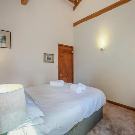 4 Bed In Oc-g33122 霍伊斯