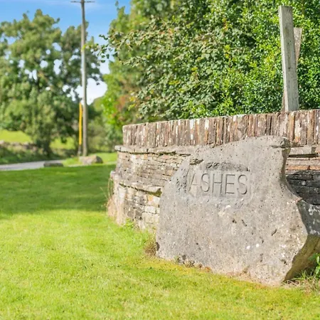 4 Bed In Oc-g33122 霍伊斯