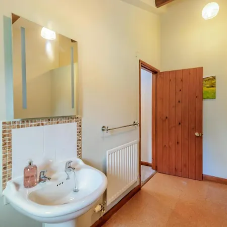 بيت للعطل 4 Bed In Oc-g33122